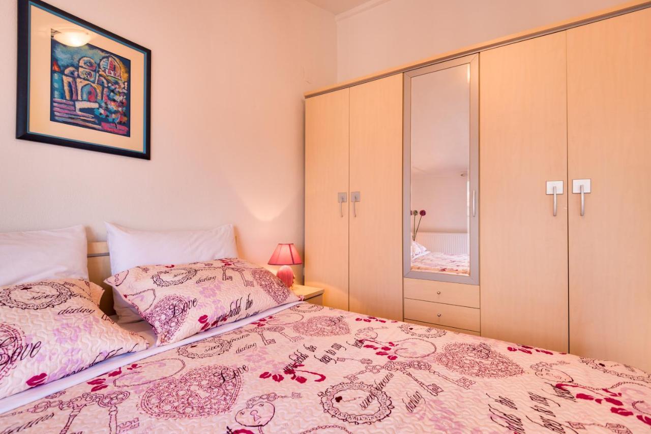 Apartment Saint Michael شيبينيك المظهر الخارجي الصورة