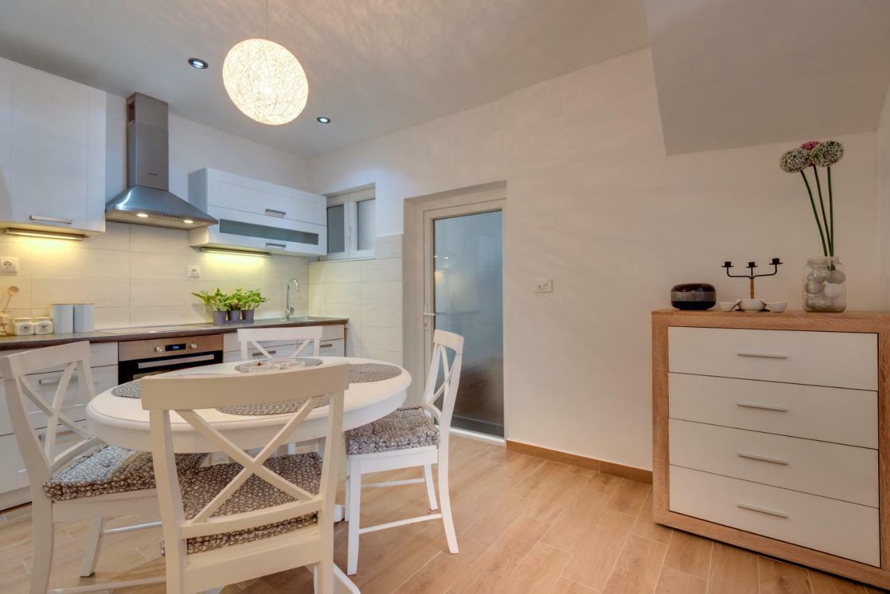 Apartment Saint Michael شيبينيك المظهر الخارجي الصورة
