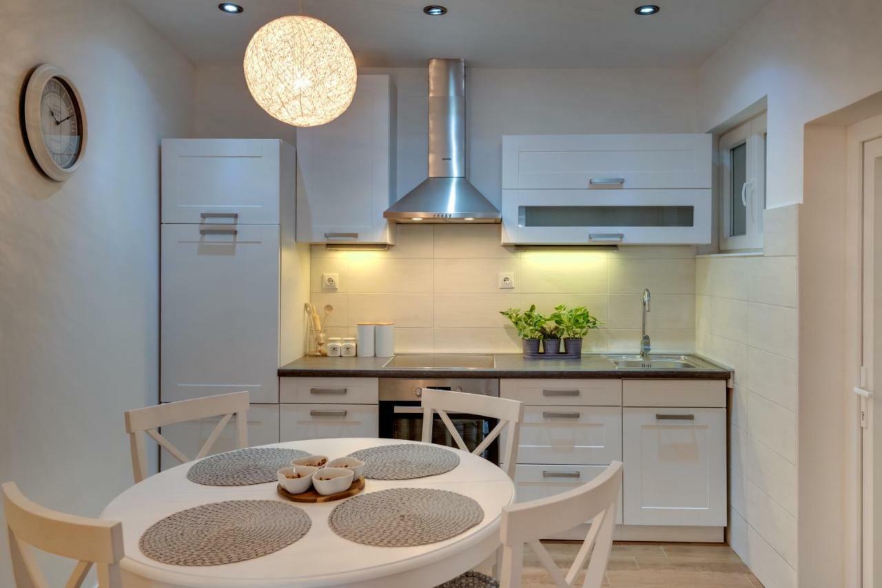 Apartment Saint Michael شيبينيك المظهر الخارجي الصورة